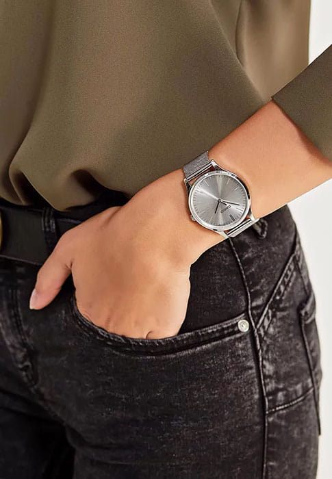 Casio Casio Collection LTP-E140D-7A, mtp япония женские часы на браслете нержавеющая сталь боковой вид